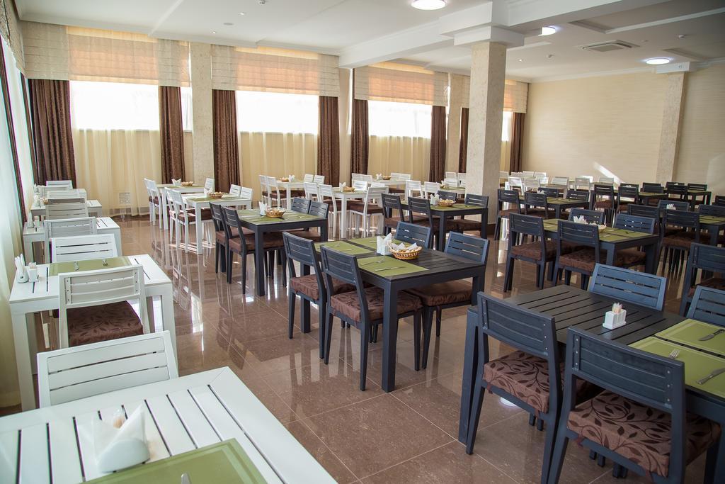 Hotel Delfin Koblewe Exterior foto